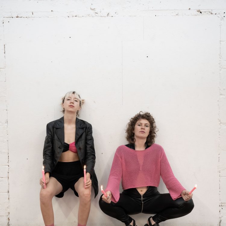 Portret van Anouk Friedli en Guus van Angry Bodies Diepenmaat